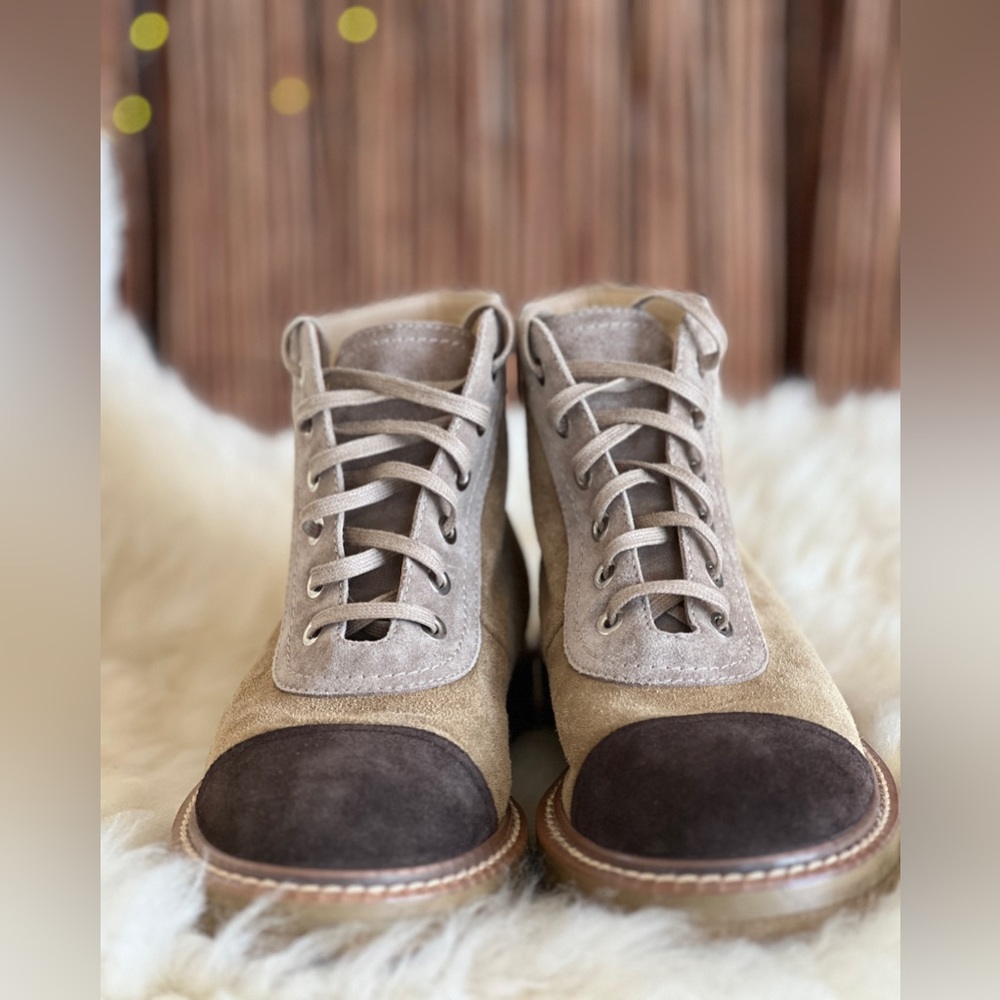 Chanel interlocking logo suede lace up boots. - Picture 2 of 8